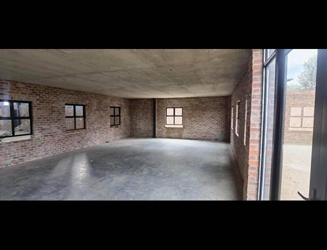 INDUSTRIAL PROPERTY TO RENT IN N4 GATEWAY INDUSTRIAL PARK